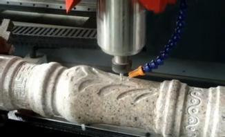 湖南數控四軸石柱雕刻機與濟南東方偉業精工數控設備廠的技術開發